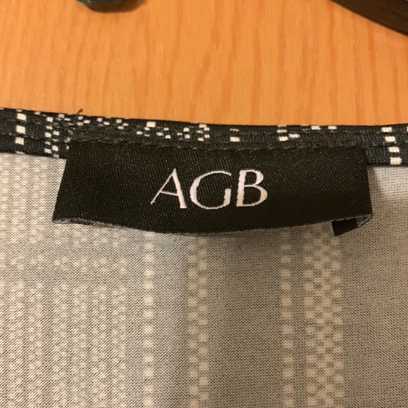 Blouse - Picture 2 of 5